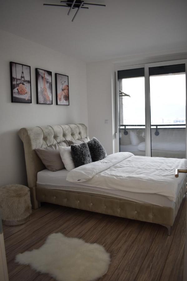 Ssazz Apartment Сараево Экстерьер фото